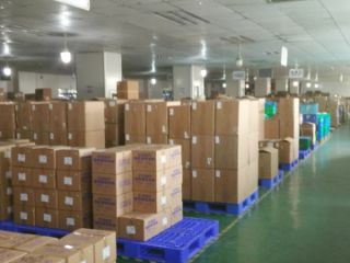 繼電器批發(fā),大家都選群鷹智控,物美價廉 繼電器批發(fā),大家都選群鷹智控,物美價廉